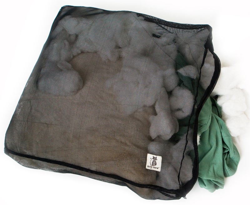 Molly Mutt Dog Bed Stuff Sack, 100% Nylon, Zippered Mesh Stuff Bag for Dog Bed, Puppy Bed, or Cat Bed, Durable, Washable, and Free of Harmful Chemicals, Square, 20" x 20" x 4" - Image 2